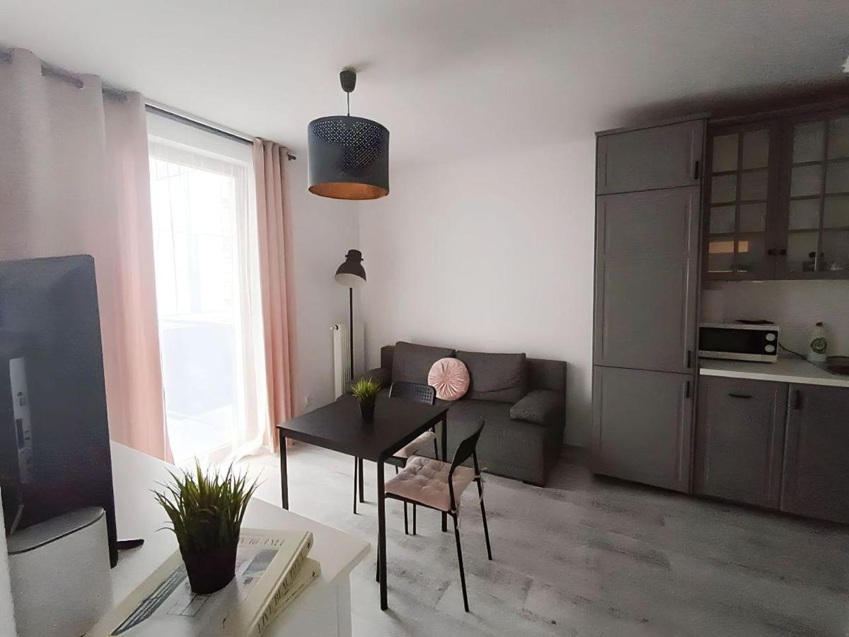 Apartament Niedaleko Centrum Warszawy Βαρσοβία Εξωτερικό φωτογραφία
