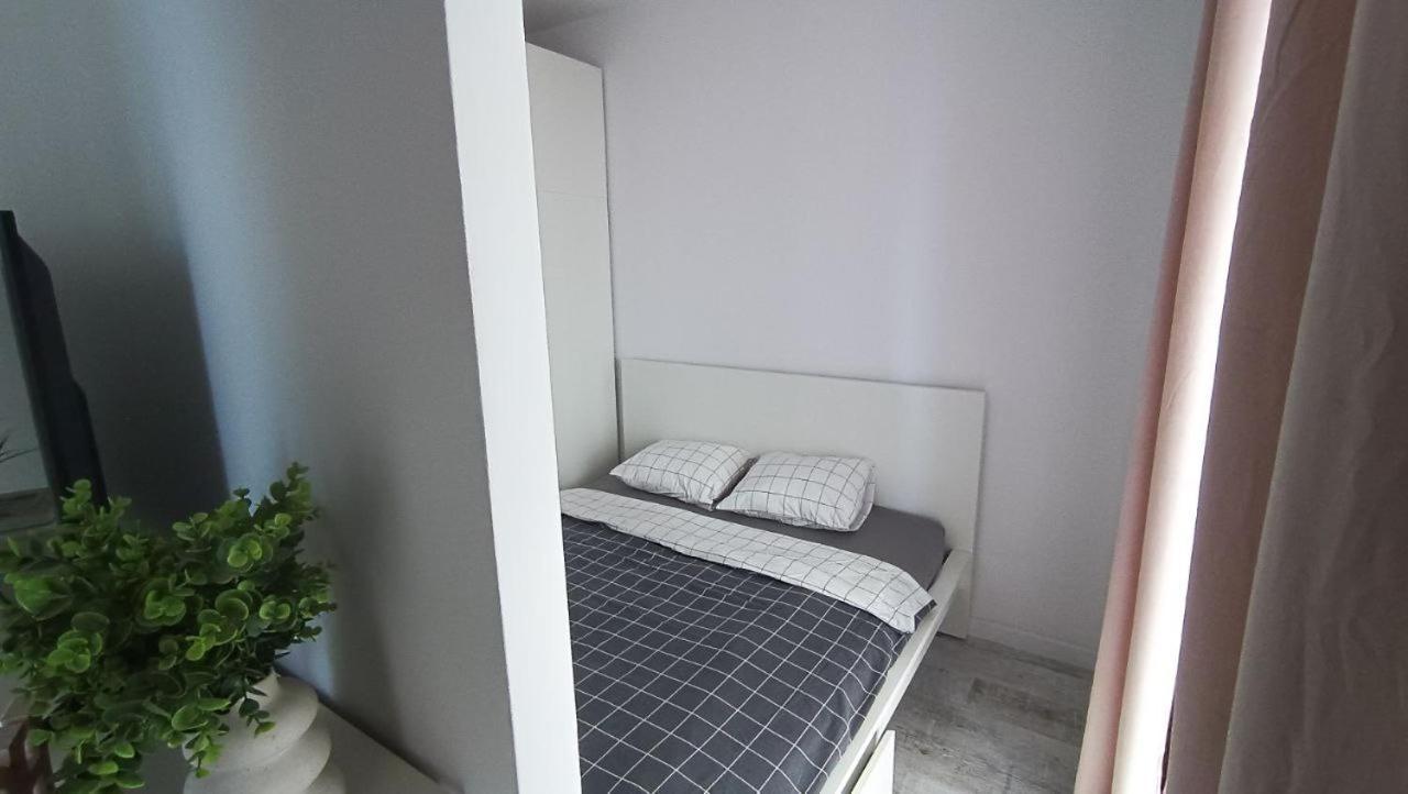 Apartament Niedaleko Centrum Warszawy Βαρσοβία Εξωτερικό φωτογραφία